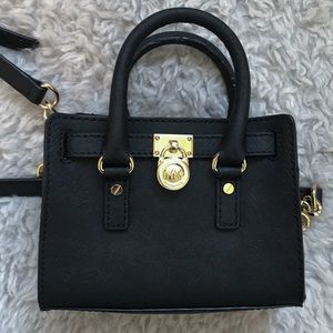 [LIKE NEW] Michael Kors Leather MINI Bag in Black
